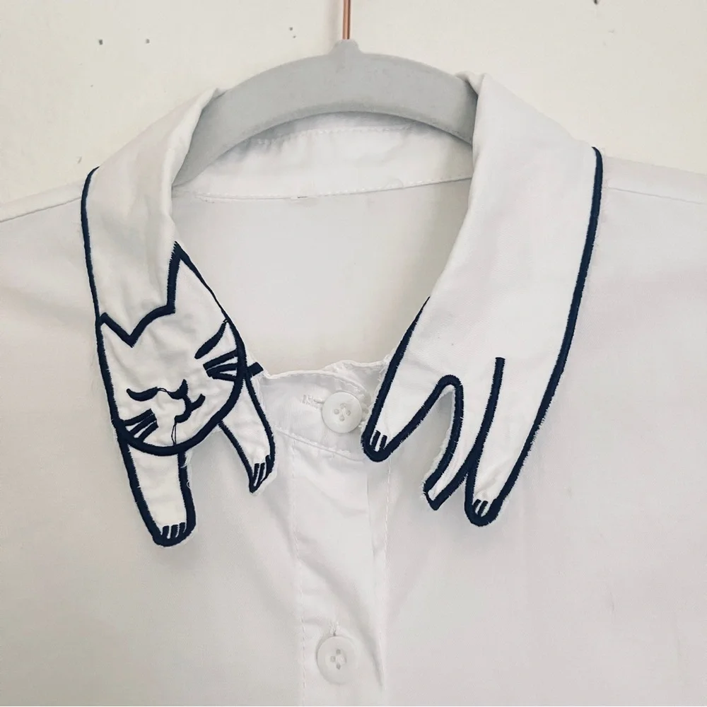 White button down women’s blouse with kitty cat wrap collar - Picture 2 of 10